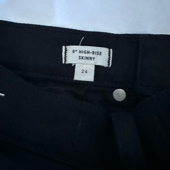 Madewell High Rise Jeans in Lunar Wash - Picture 4 of 6